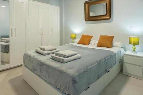 Modern & Quiet Apt near Las Canteras - WiFi 300MB