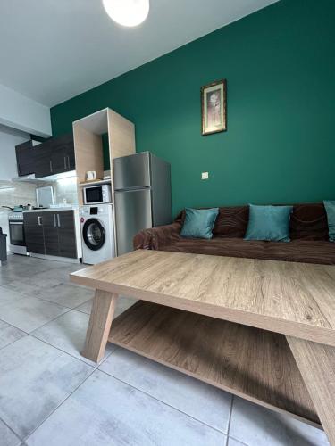 Kuchyň nebo kuchyňský kout v ubytování Lefteris Apartment
