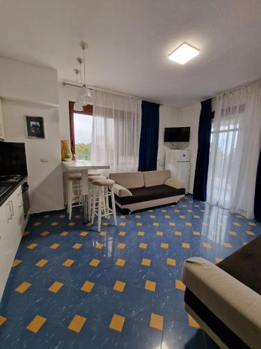 Apartments Seaside Durres Shkembi Zone