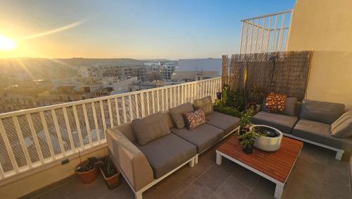 Balkón nebo terasa v ubytování Sole di Malta Panoramic view Penthouse