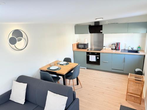 Luxury & Modern Cocoon - Parking Included