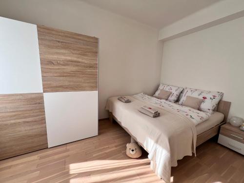Katil atau katil-katil dalam bilik di Villa Veleslavín