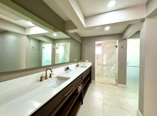 Phòng tắm tại Marina Vallarta Golf and Pool