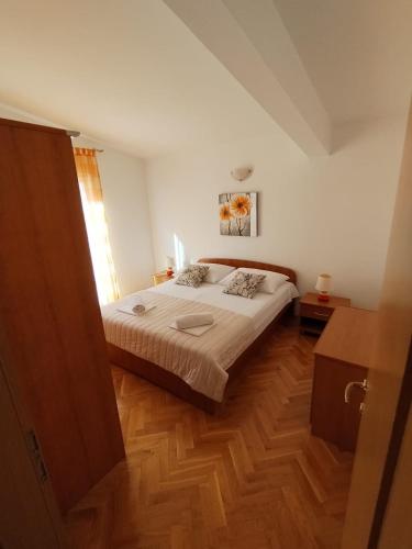 Apartmani Ljubo