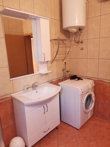 Apartmani Ljubo