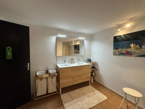 Η κουζίνα ή μικρή κουζίνα στο Loft des Célestins