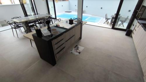 Η κουζίνα ή μικρή κουζίνα στο Casa em Barreirinhas Lençóis Maranhenses