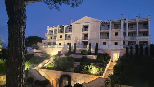 Appartement 4 personnes ,résidence vue mer et jardin, piscine, parking