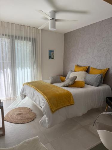 Casa Felicia Home