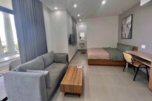 Χώρος καθιστικού στο Vinhome Marina by HPT Homestay - Apartment Hai Phong City
