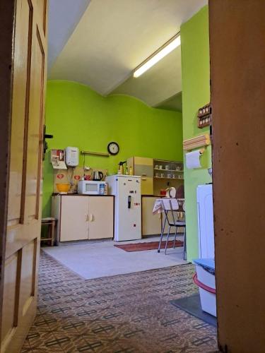 Retro accommodation U Přádelnyにあるキッチンまたは簡易キッチン