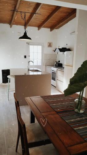 Η κουζίνα ή μικρή κουζίνα στο Alojamiento elaleman