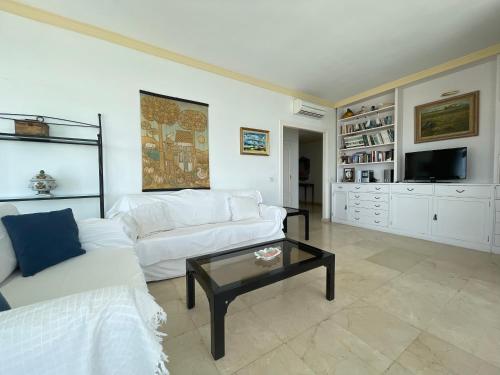 Apartamento La Roca Rental, 2 dormitorios con vistas al mar