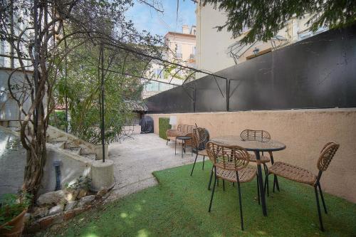 Sublime appartement luxe T3 incroyable Jardin Plein cœur Cannes