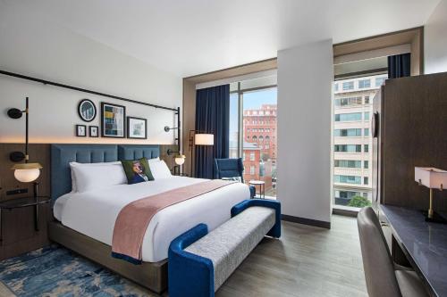 The Royal Sonesta Washington DC Capitol Hill Image