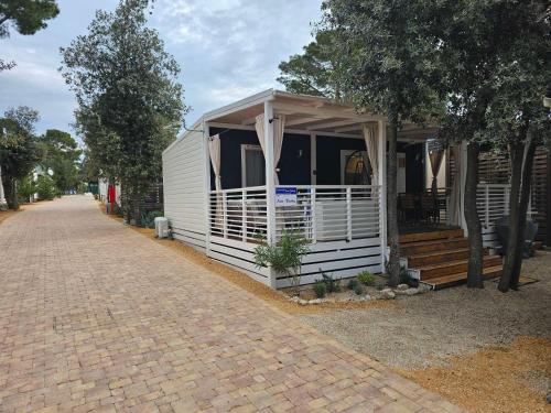 Mobile Home Sea Fairy, Biograd na moru