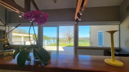 Φωτογραφία από το άλμπουμ του Maison dans gite domaine REY σε Loubersan
