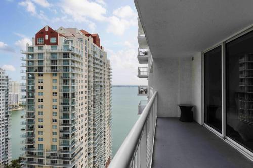 1BR Brickell included Pool, Gym and Free Parking photo 48