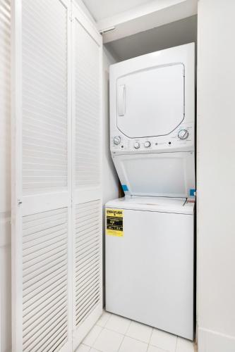 1BR Brickell included Pool, Gym and Free Parking photo 43