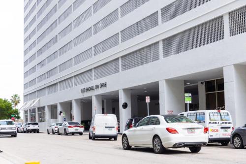 1BR Brickell included Pool, Gym and Free Parking photo 37