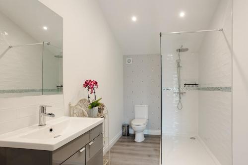 Vannituba majutusasutuses Hunny Cottage - Ryde