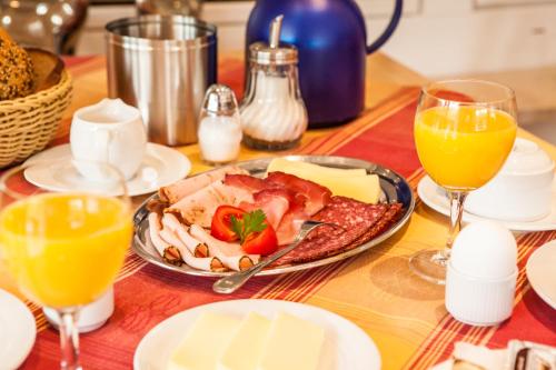 Afbeelding uit fotogalerij van Metzgerei Moselgasthof Andries in Mesenich