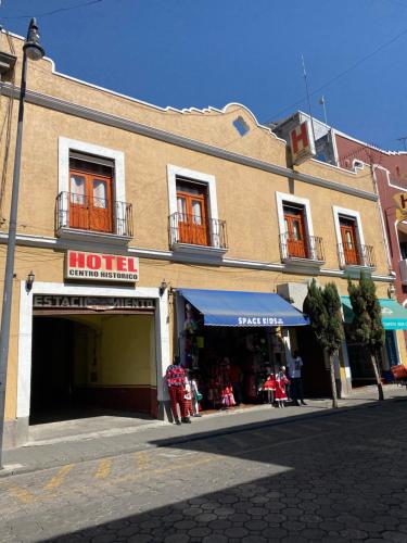 Budova, kde se hotel nachází