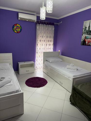 Postel nebo postele na pokoji v ubytování AMY'S LUXURY APPARTMENT