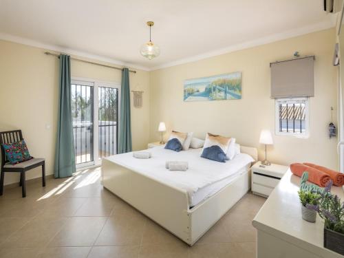 Villa in coastal town of Carvoeiro, Algarve
