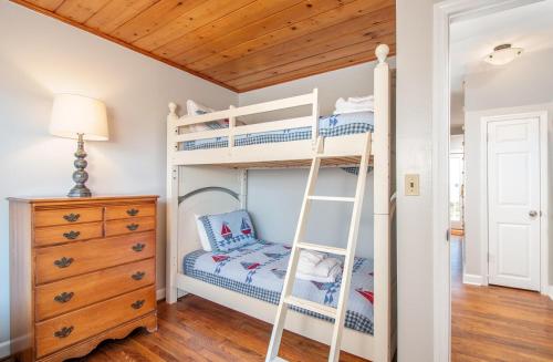 Postel nebo postele na pokoji v ubytování Duneside home