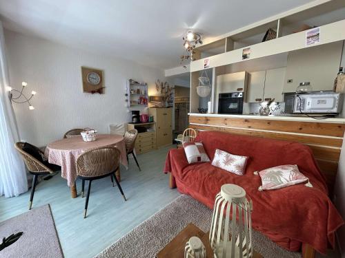 Appartement 2P + Alcôve, 200m de la plage, Parking - FR-1-224C-344