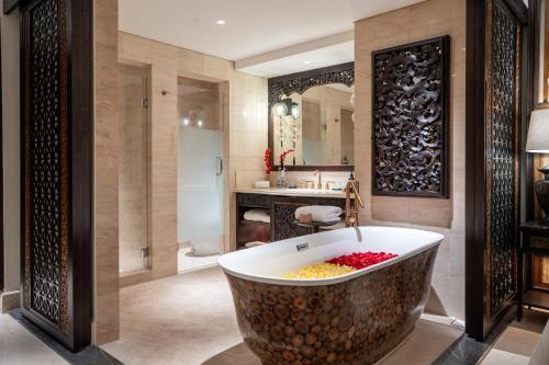Koupelna v ubytování AYANA Resort Bali