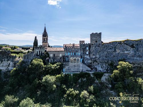 Le Château d 'Aiguèze