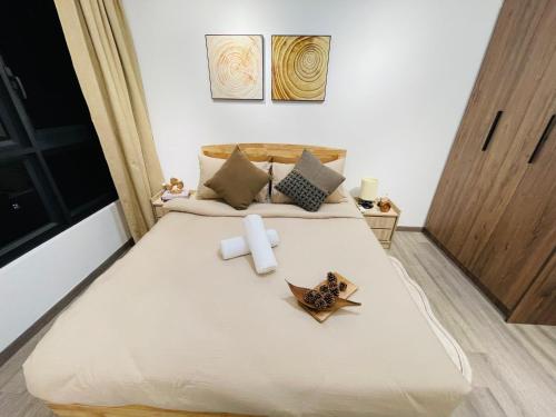 Postel nebo postele na pokoji v ubytování Agile Bukit Bintang TRX KL City Center Suite