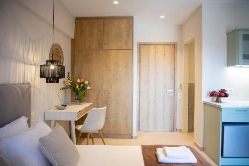 The Garden Rooms & Apartments