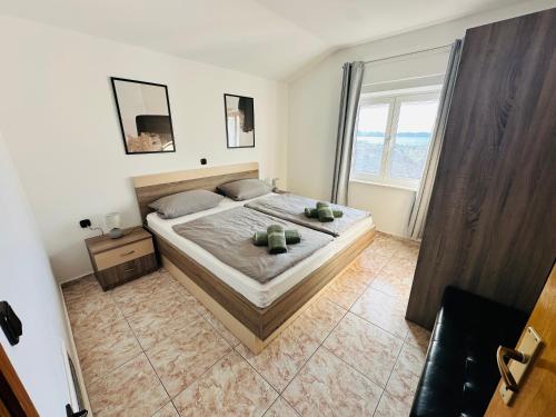 Family Apartment near Beach Petrčane - Quiet & Central- Unit 1