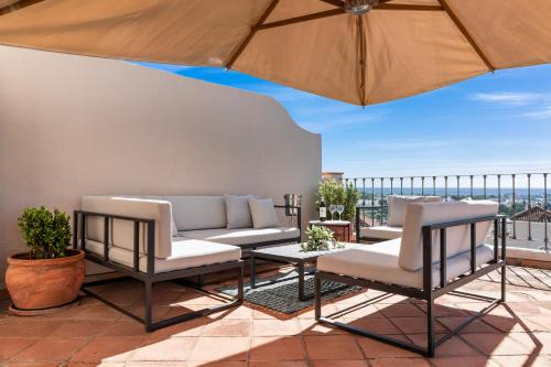 Townhouse in Paraiso