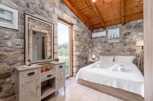 Relaxing Stone Cottage