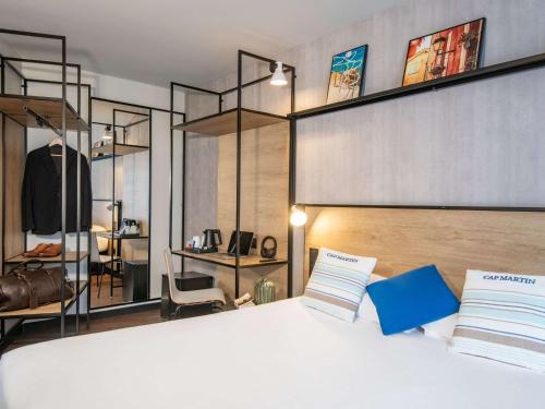 Ibis Roquebrune Cap Martin Mentonにあるベッド