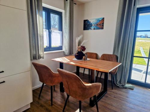 Ruang duduk di Ferienwohnung Surtalblick