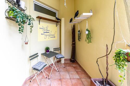 OPAL DREAM - Stylish Living with Good Connections by JR City Apartments