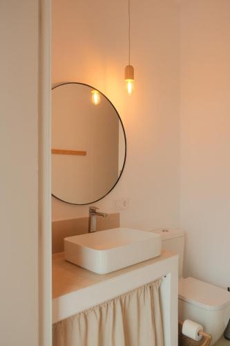 Imagen de la galería de Casa Cactus - heated pool and only 5 boutique apartments, en Icod de los Vinos