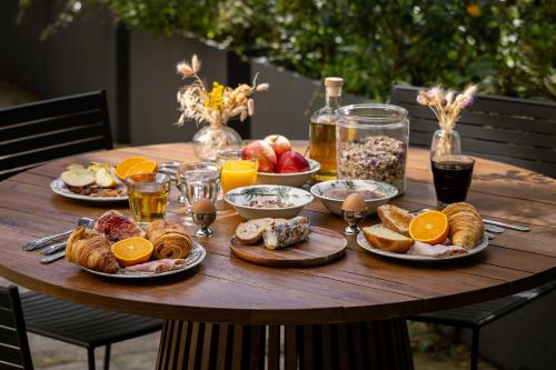 Jídlo v aparthotelu nebo okolí