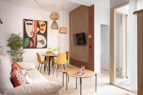Duque Cornejo Suite Apartment
