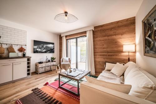 Apartment Cumaru, Les Houches - by EMERALD STAY photo 2