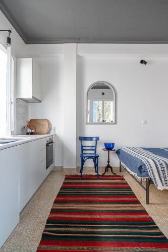 Athenian Cypress House, Studio