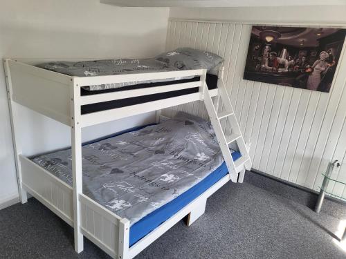 Katil atau katil-katil dalam bilik di Sunny Rooms