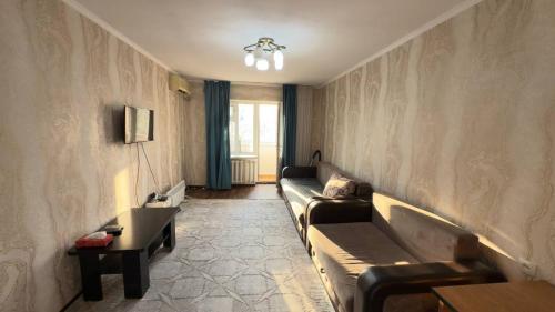 1-bedroom apt on Bokonbaeva street 90