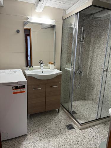 Avli Traditional Home with Private Jacuzzi