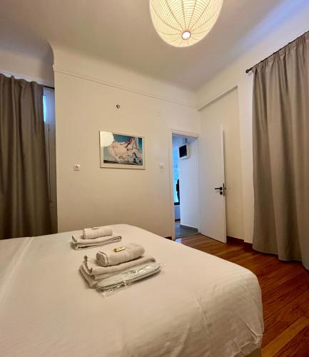 Mosaikon Guesthouses #Miltiadou Str